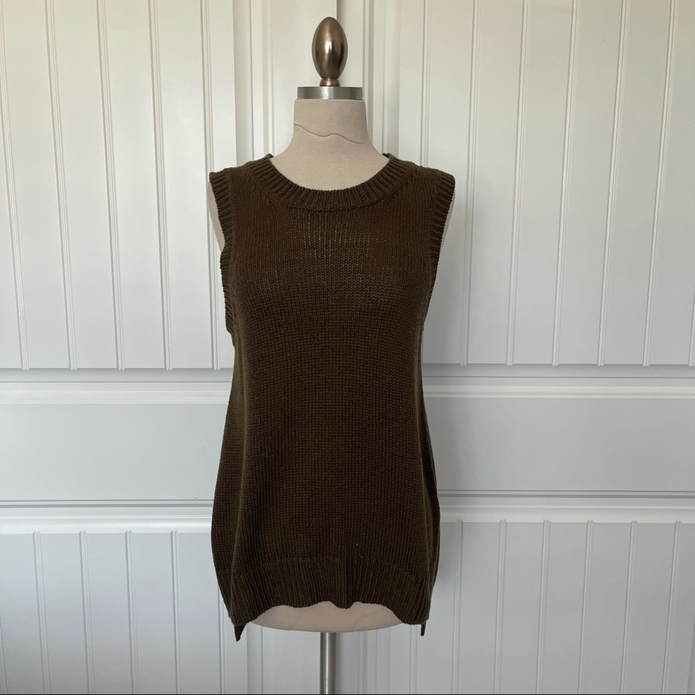 H&M Olive Green Sleeveless Crewneck Sweater